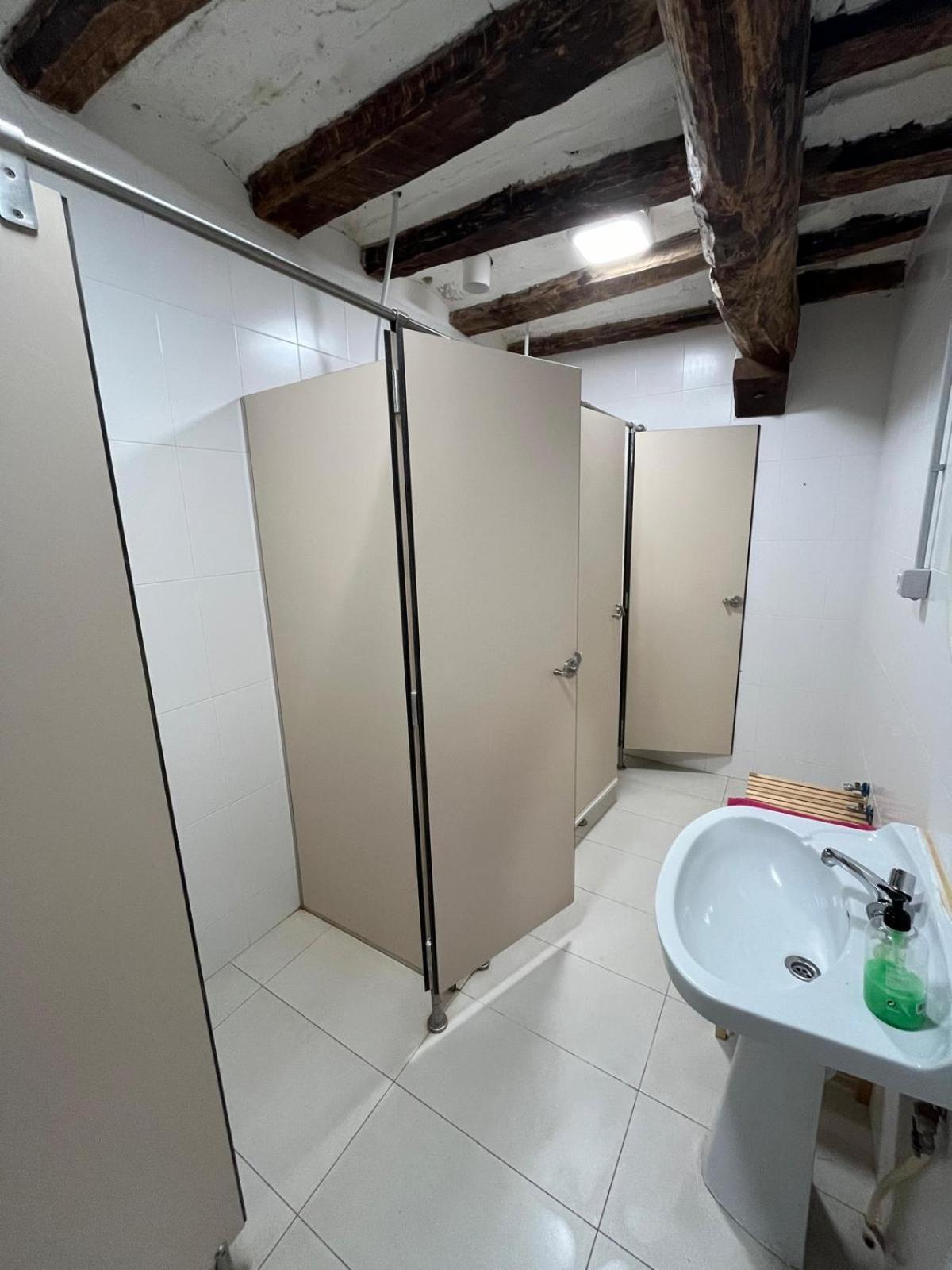Rest Life El Salto Hostel Belorado Room photo